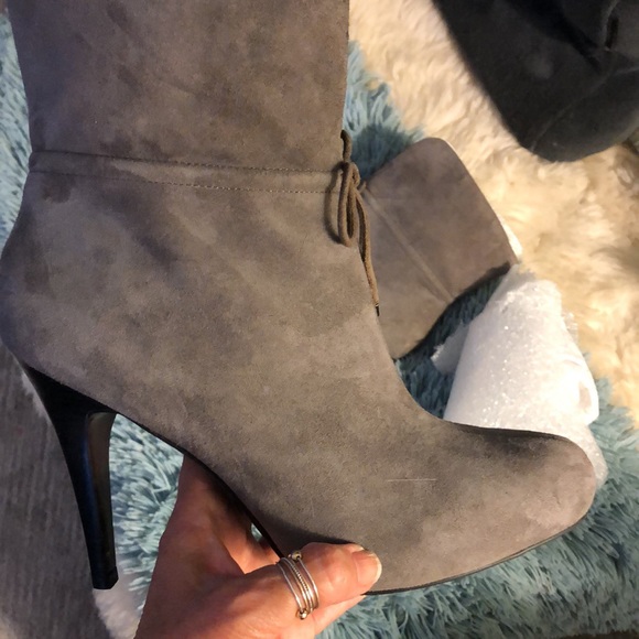 Banana Republic Leather Suede Boots new but lining is peeling due to storage sz9 - Picture 3 of 8